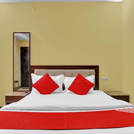 OYO 82518 Hotel Royal In Gwalior Exterior foto